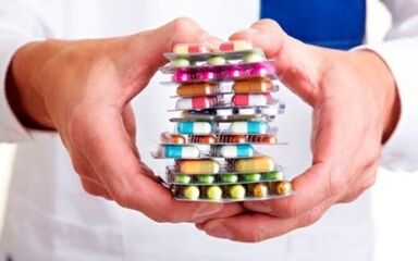 Kombinationen von Medikamenten helfen Ihnen, die Prostatitis schneller zu bewältigen